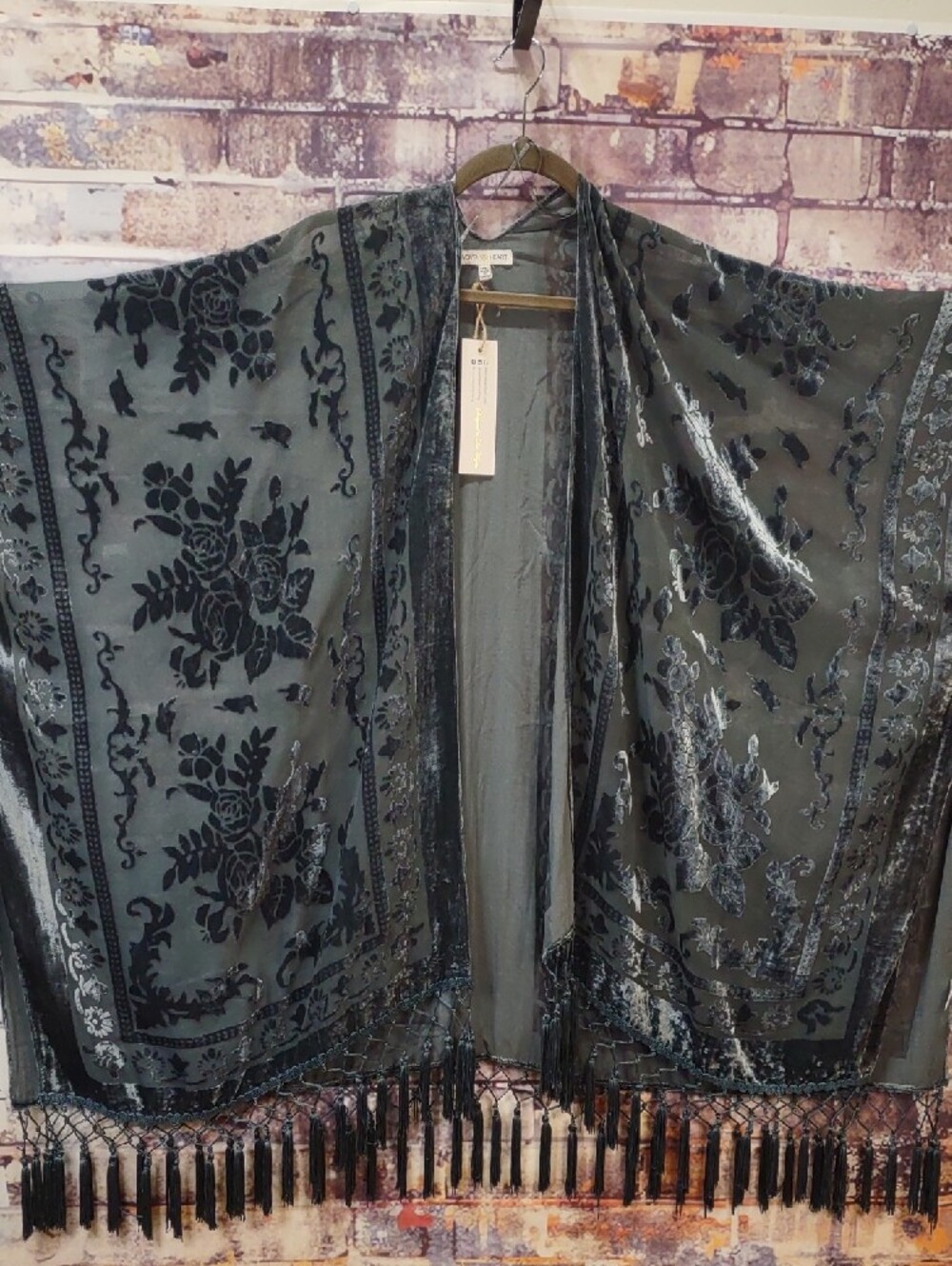 Woven Heart Sheer Burnout Velvet Kimono